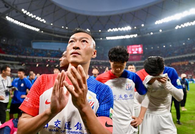 星空体育-申花：把所有的不甘都烂在肚子里 明年拿一个冠军