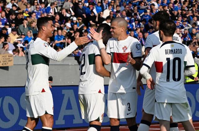 星空体育app-40岁佩佩加持+VAR帮忙 国家队第200战 C罗进球了！