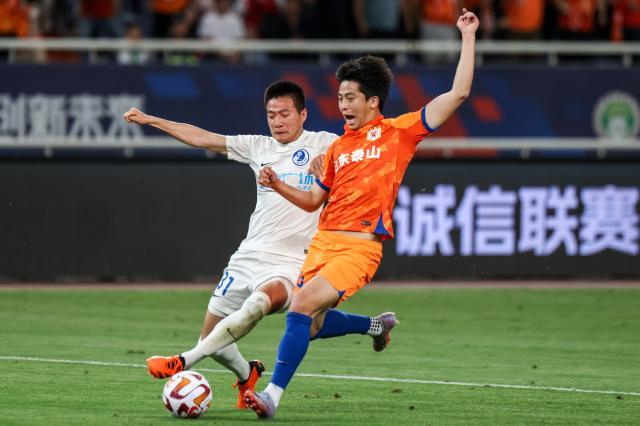 星空体育-崔康熙练新丁提前布局三线作战 早已安排课外作业