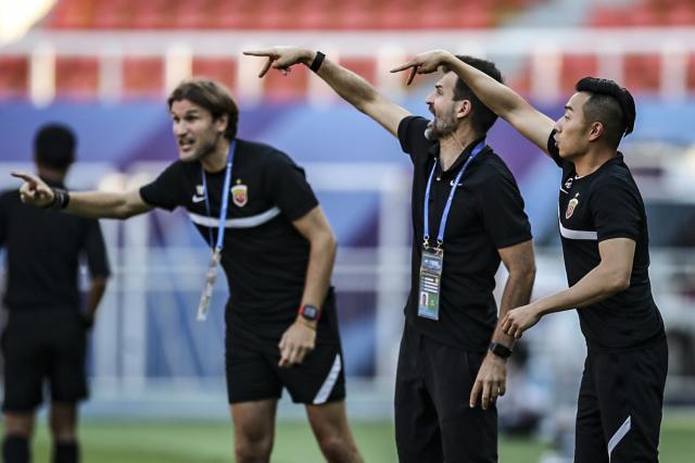 星空体育-58组合驾到海港仍要继续残阵 边缘球员的最后机会