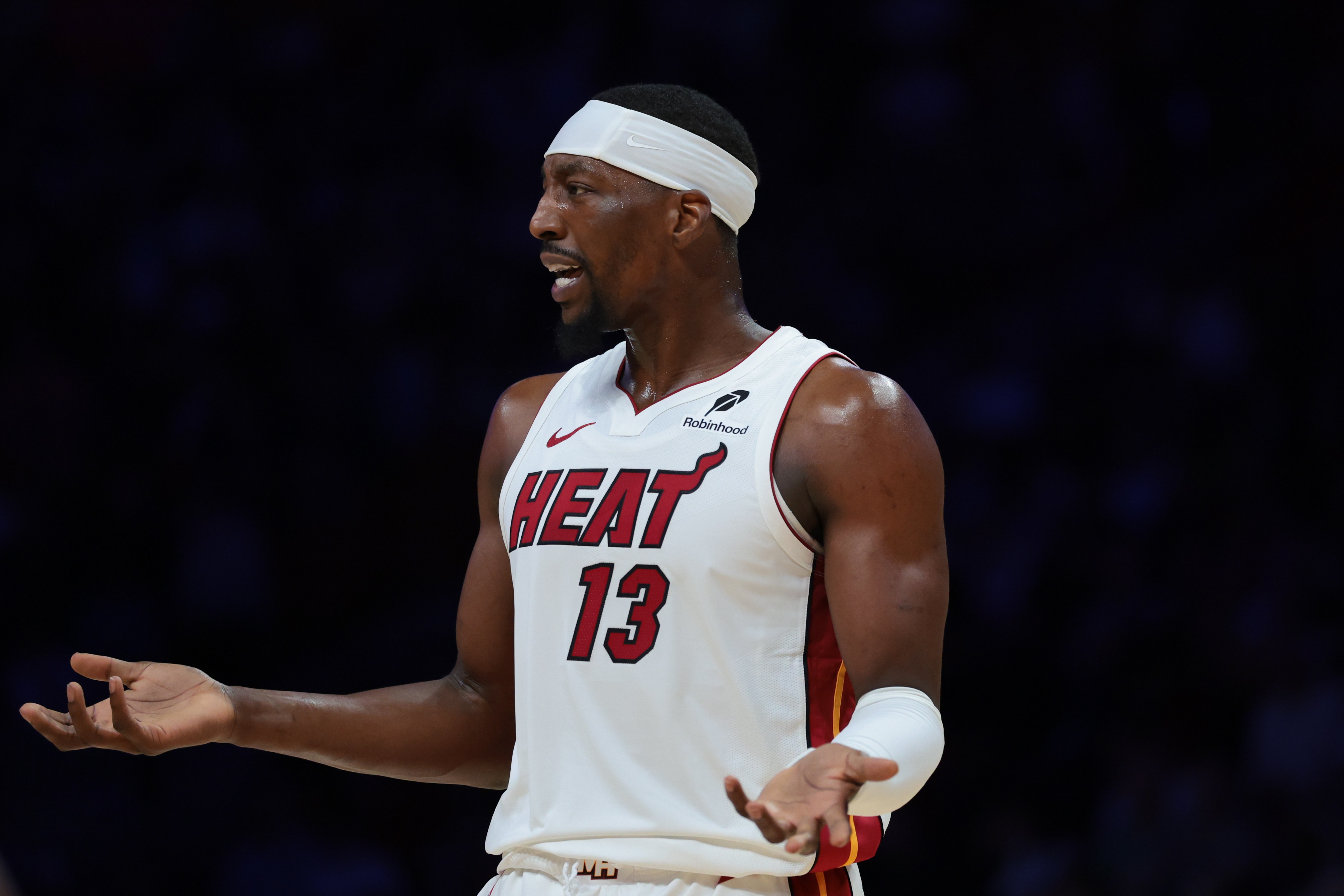 星空体育足球直播-可惜空砍！阿德巴约23中13砍全场最高32分 另有9板3断&amp;第三节11分